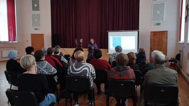 Pasākums: Allas Pavlovskas dzeja un dziesmas Marinas Piterānes izpildījumā jaunajā programmā “ Es atgriezīšos pie jums”…2025